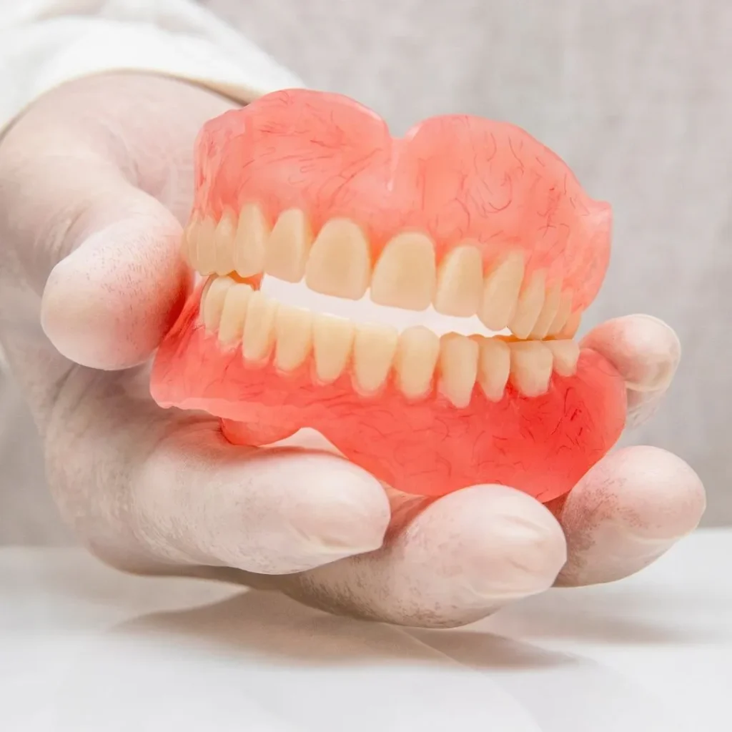 dentures in Ras Al Khaimah